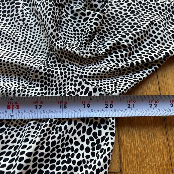 J. McLaughlin Size XL Black & White Animal Print 3/4 Sleeve Bodycon Shift Dress - Picture 11 of 16